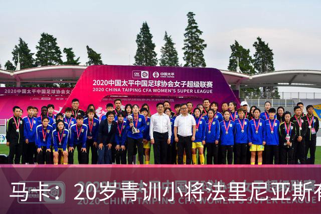 马卡：20岁青训小将法里尼亚斯有望上演巴萨首秀，将改踢右后卫